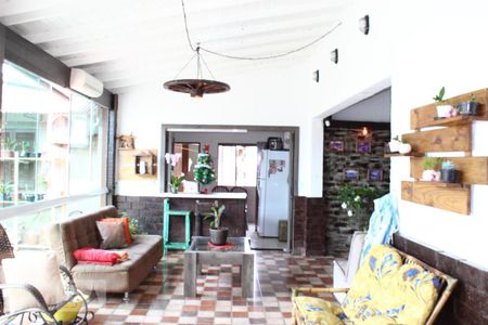 Casa à venda com 375m², 3 quartos e 3 vagasSala