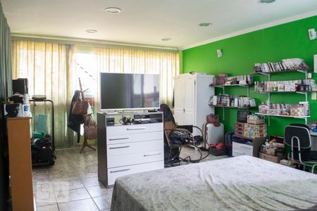 Casa à venda com 250m², 6 quartos e 3 vagas Casa à venda com 250m², 6 quartos e 3 vagasQUARTO 4