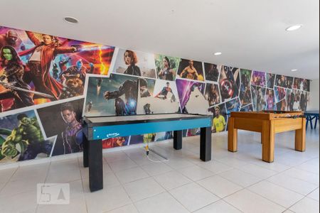 Apartamento à venda com 60m², 2 quartos e 1 vaga Apartamento à venda com 60m², 2 quartos e 1 vagaSalão de jogos