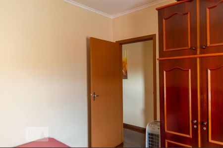 Casa à venda com 177m², 3 quartos e 2 vagas Casa à venda com 177m², 3 quartos e 2 vagasQuarto 2