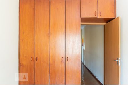 Casa à venda com 177m², 3 quartos e 2 vagas Casa à venda com 177m², 3 quartos e 2 vagasQuarto 1