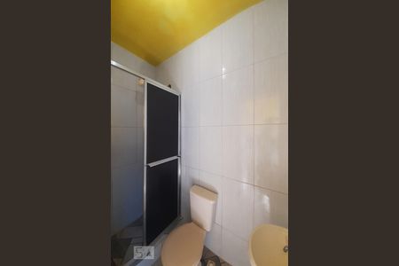 Casa de condomínio à venda com 105m², 3 quartos e sem vaga Casa de condomínio à venda com 105m², 3 quartos e sem vagaBanheiro 2