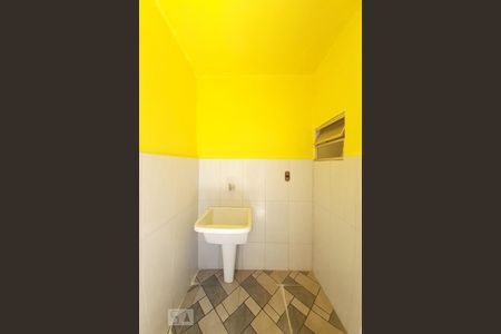 Casa de condomínio à venda com 105m², 3 quartos e sem vaga Casa de condomínio à venda com 105m², 3 quartos e sem vagaÁrea de Serviço