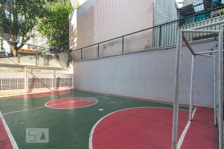 Apartamento à venda com 76m², 3 quartos e 2 vagasÁrea comum - Quadra