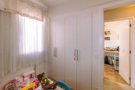 Apartamento à venda com 76m², 3 quartos e 2 vagasQuarto 2