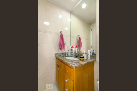 Apartamento à venda com 76m², 3 quartos e 2 vagasBanheiro Quarto 3 - Suíte