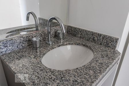 Detalhe do Lavabo de apartamento para alugar com 2 quartos, 65m² em Bethaville I, Barueri