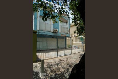 Apartamento à venda com 47m², 1 quarto e sem vaga Apartamento à venda com 47m², 1 quarto e sem vagaFachada