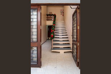 Apartamento à venda com 47m², 1 quarto e sem vaga Apartamento à venda com 47m², 1 quarto e sem vagaEntrada