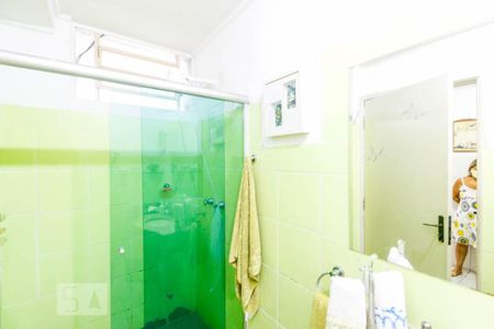 Casa à venda com 199m², 3 quartos e 2 vagas Casa à venda com 199m², 3 quartos e 2 vagasBanheiro de Serviço