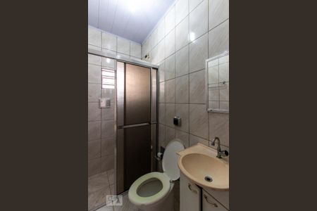 Casa para alugar com 70m², 1 quarto e sem vaga Casa para alugar com 70m², 1 quarto e sem vagaBanheiro