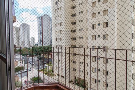 Varanda de apartamento para alugar com 2 quartos, 84m² em Vila Bertioga, São Paulo
