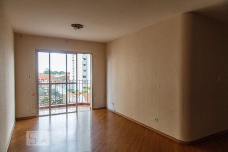 Sala de apartamento para alugar com 2 quartos, 84m² em Vila Bertioga, São Paulo