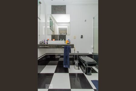 Apartamento à venda com 450m², 4 quartos e 2 vagasBanheiro da Suíte 1