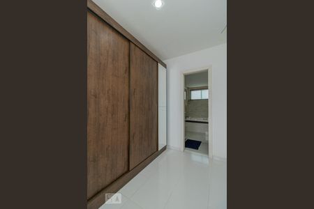 Apartamento à venda com 450m², 4 quartos e 2 vagasCloset da Suíte 2