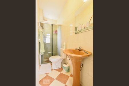 Casa à venda com 180m², 3 quartos e 1 vagaBanheiro Suíte 01