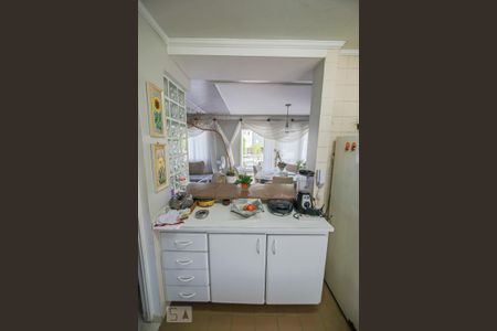 Apartamento à venda com 98m², 3 quartos e 1 vaga Apartamento à venda com 98m², 3 quartos e 1 vagaCozinha