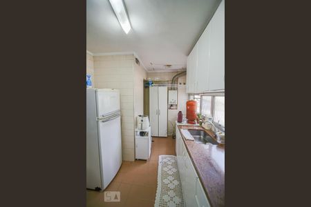 Apartamento à venda com 98m², 3 quartos e 1 vaga Apartamento à venda com 98m², 3 quartos e 1 vagaCozinha