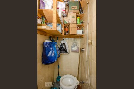 Apartamento à venda com 120m², 3 quartos e sem vagaBanheiro de Serviço