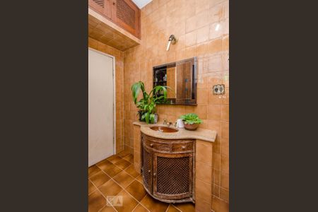 Apartamento à venda com 120m², 3 quartos e sem vagaBanheiro Social 2