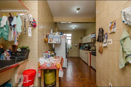 Apartamento à venda com 120m², 3 quartos e sem vagaÁrea de Serviço
