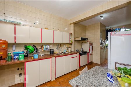 Apartamento à venda com 120m², 3 quartos e sem vagaCozinha