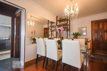 Sala de jantar de apartamento à venda com 2 quartos, 129m² em Vila Andrade, São Paulo