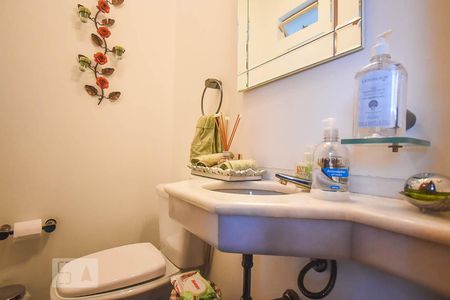 Lavabo de apartamento à venda com 2 quartos, 129m² em Vila Andrade, São Paulo