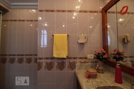 Apartamento à venda com 260m², 4 quartos e 2 vagasBanheiro da Suíte 1