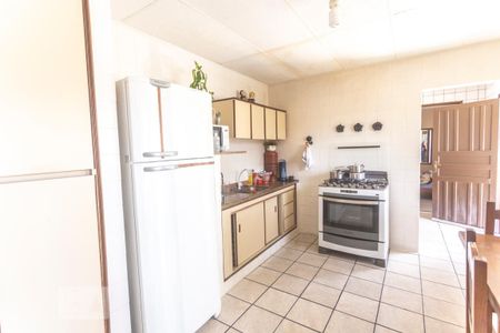 Casa à venda com 131m², 3 quartos e 3 vagasCozinha