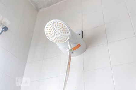 Casa à venda com 131m², 3 quartos e 3 vagasChuveiro