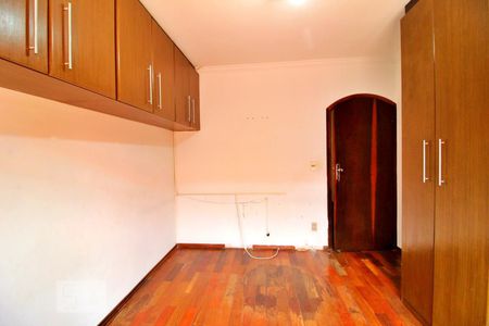 Casa à venda com 185m², 3 quartos e 2 vagasQuarto 3