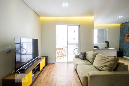 Sala de apartamento para alugar com 3 quartos, 75m² em Presidente Altino, Osasco