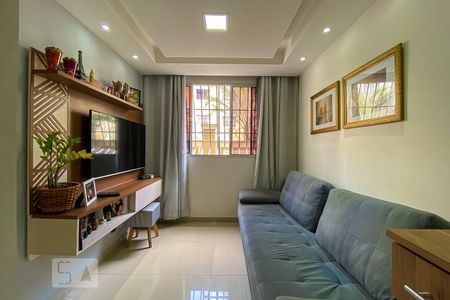 Sala de kitnet/studio à venda com 2 quartos, 46m² em Vigário Geral, Rio de Janeiro