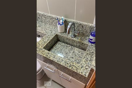 Studio à venda com 47m², 2 quartos e 1 vaga Studio à venda com 47m², 2 quartos e 1 vagaBanheiro