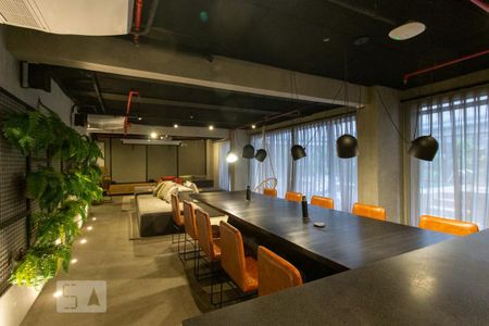 Studio à venda com 40m², 1 quarto e sem vaga Studio à venda com 40m², 1 quarto e sem vagaÁrea comum - Salão de festas