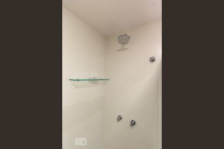 Studio à venda com 40m², 1 quarto e sem vaga Studio à venda com 40m², 1 quarto e sem vagaBanheiro