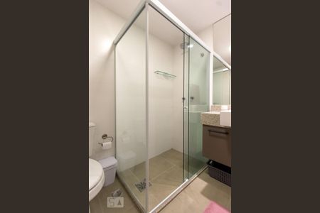 Studio à venda com 40m², 1 quarto e sem vaga Studio à venda com 40m², 1 quarto e sem vagaBanheiro