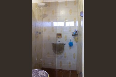 Casa à venda com 300m², 3 quartos e 2 vagas Casa à venda com 300m², 3 quartos e 2 vagasBanheiro Suíte 2