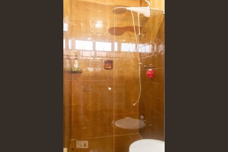 Casa à venda com 300m², 3 quartos e 2 vagas Casa à venda com 300m², 3 quartos e 2 vagasBanheiro Suíte 3