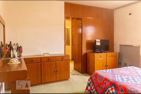 Casa à venda com 300m², 3 quartos e 2 vagas Casa à venda com 300m², 3 quartos e 2 vagasSuíte 1