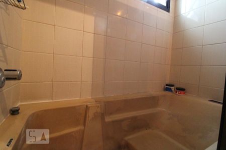 Apartamento à venda com 98m², 3 quartos e 1 vagaBanheira