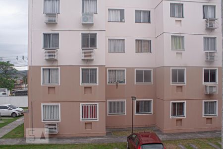 Vista do quarto 2 de apartamento para alugar com 2 quartos, 66m² em Vila Avelina, Nova Iguaçu