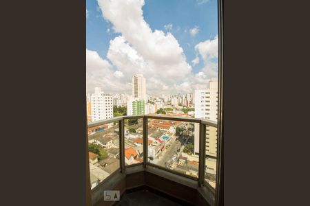 Apartamento à venda com 108m², 4 quartos e 3 vagas Apartamento à venda com 108m², 4 quartos e 3 vagasVaranda