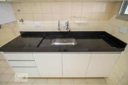 Apartamento à venda com 108m², 4 quartos e 3 vagas Apartamento à venda com 108m², 4 quartos e 3 vagasCozinha