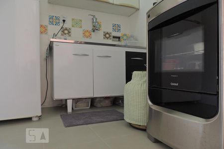 Apartamento à venda com 68m², 2 quartos e 1 vagaCozinha