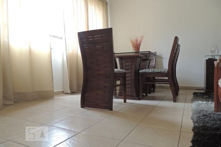 Sala de apartamento para alugar com 2 quartos, 68m² em Pechincha, Rio de Janeiro