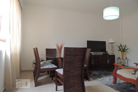 Sala de apartamento para alugar com 2 quartos, 68m² em Pechincha, Rio de Janeiro