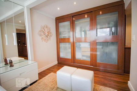 Apartamento à venda com 260m², 4 quartos e 4 vagas Apartamento à venda com 260m², 4 quartos e 4 vagassuíte 2