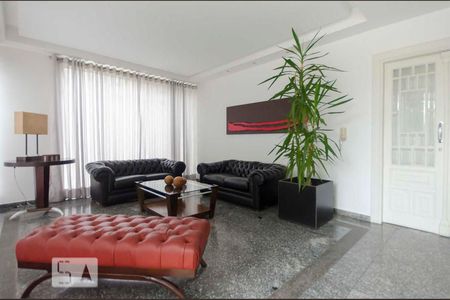 Apartamento à venda com 260m², 4 quartos e 4 vagas Apartamento à venda com 260m², 4 quartos e 4 vagasÁrea comum